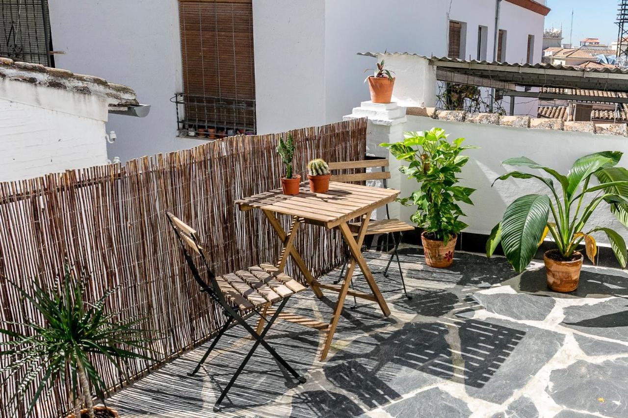 Casa Po Acomodação com café da manhã Granada Exterior foto